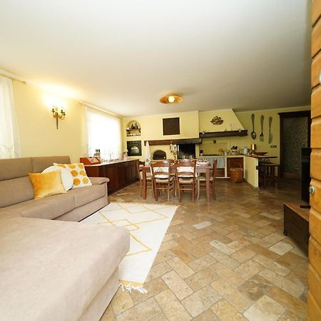 Villa Giulia Gragnola ภายนอก รูปภาพ